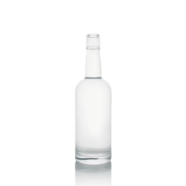 700ml Whisky Vodka Flint Glass Bottle