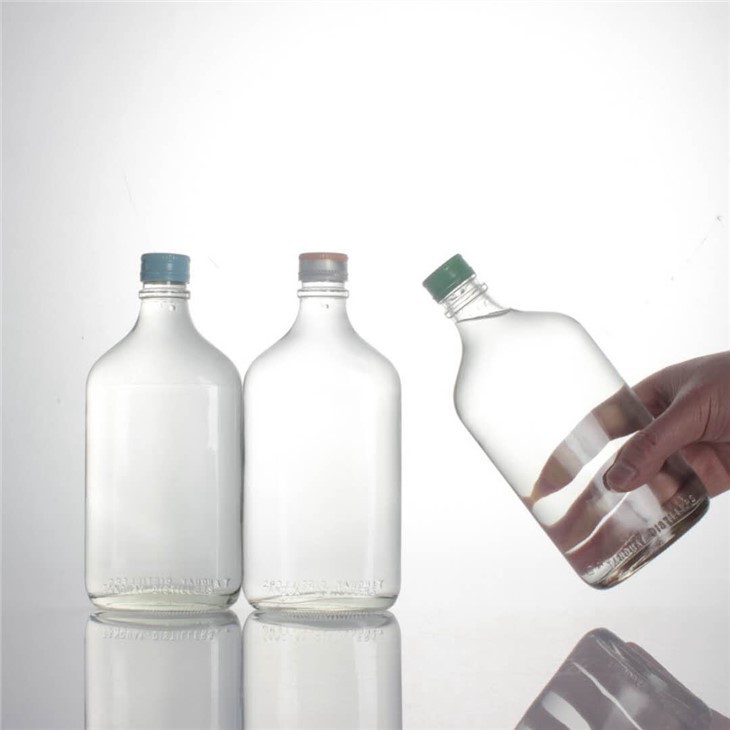 glass oil bottles with pourer