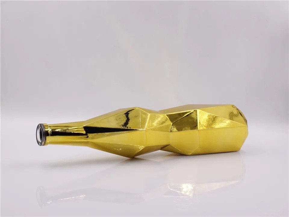 750ml Diamond Glass Bottle